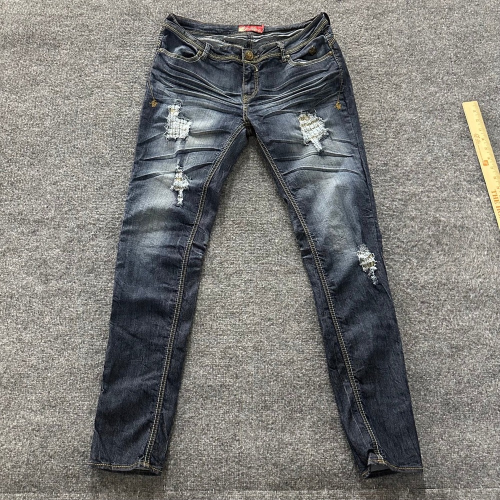 Apple Bottoms Jeans Womens Size 11/12 Blue Distressed Embroidered Skinny